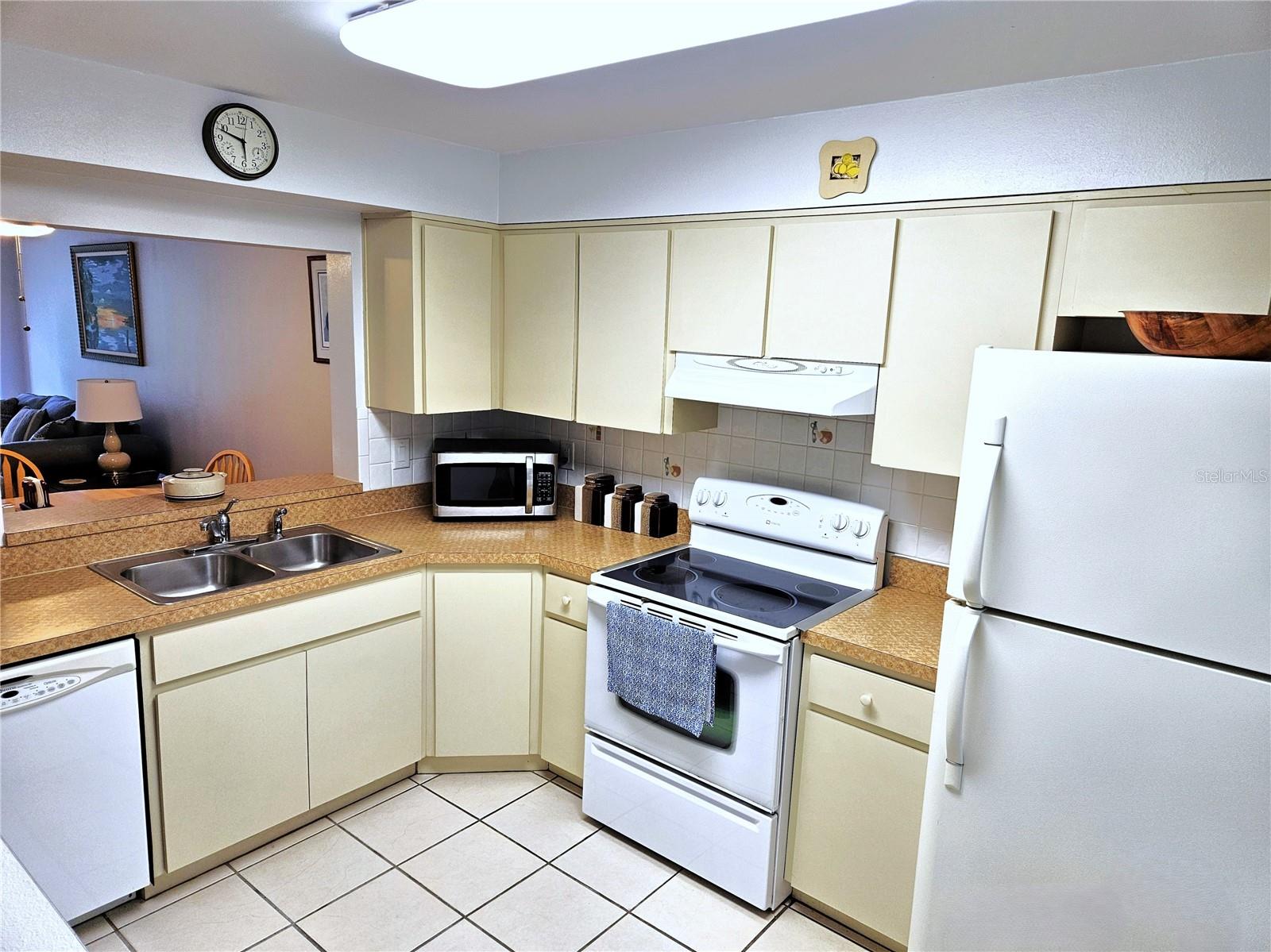 TARPON COVE CONDO - Residential
