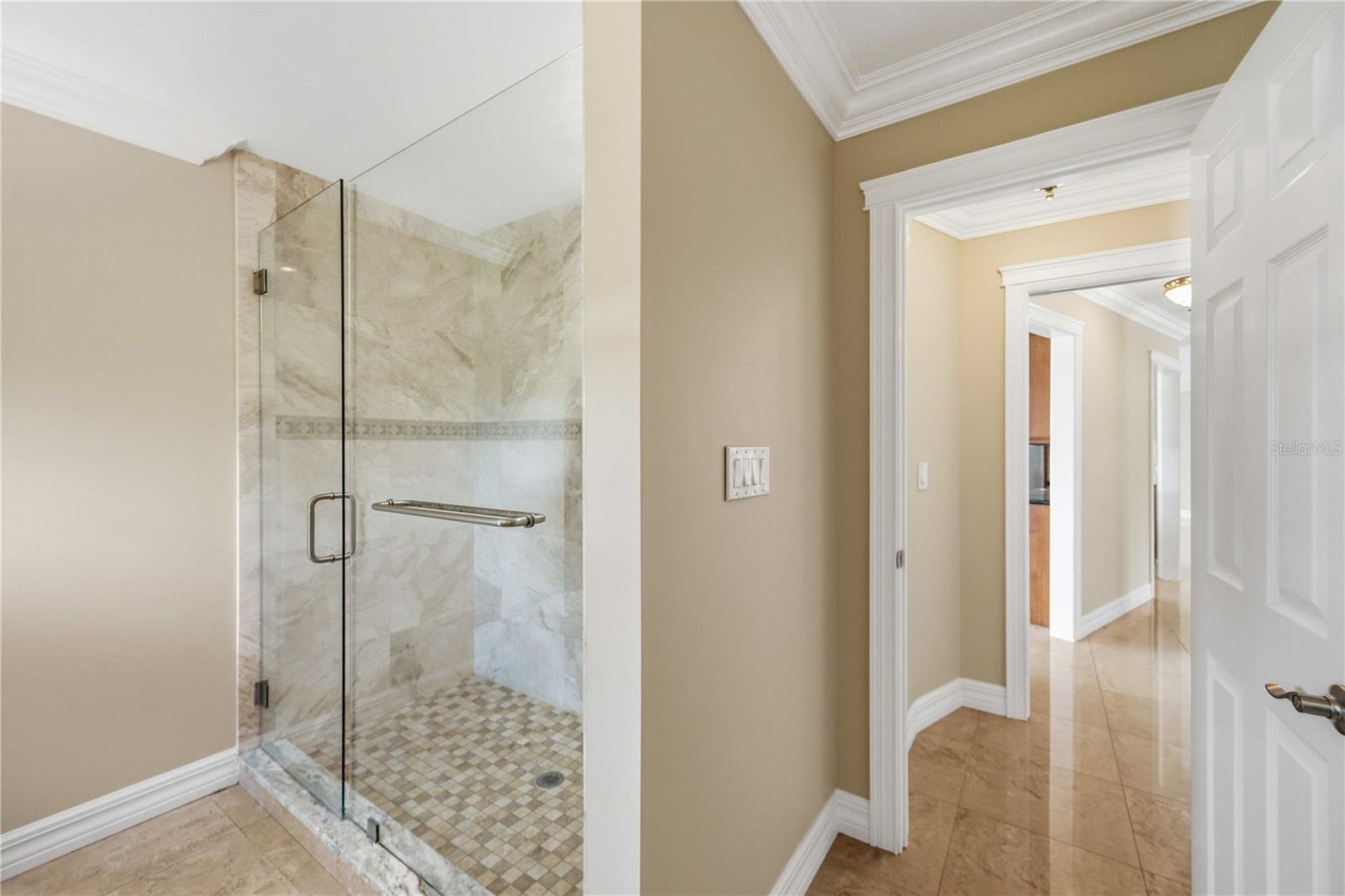 VENICE GARDENS SEC 2 - Residential Lease