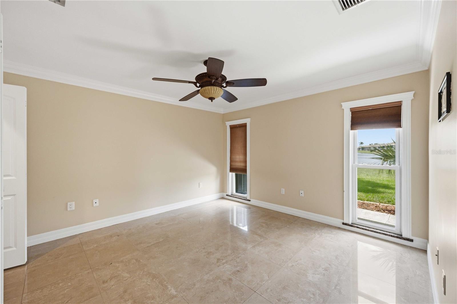 VENICE GARDENS SEC 2 - Residential Lease