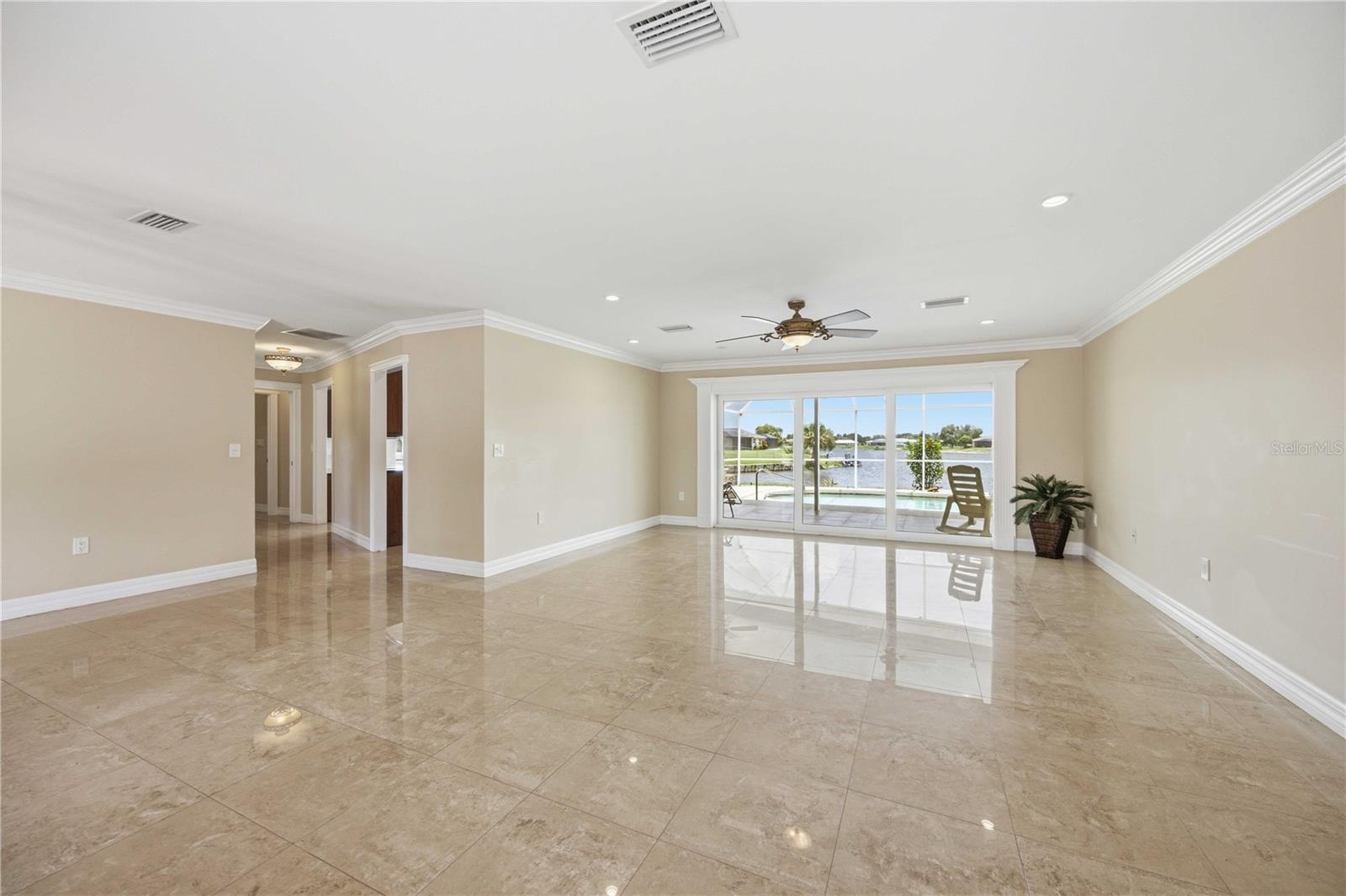 VENICE GARDENS SEC 2 - Residential Lease