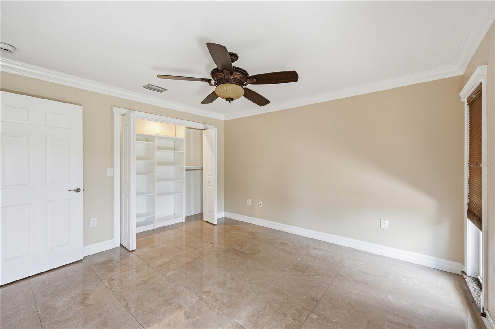 VENICE GARDENS SEC 2 - Residential Lease