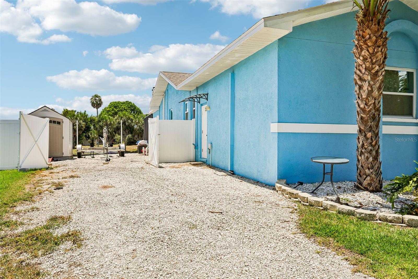 APOLLO BEACH UNIT TWO - Residential