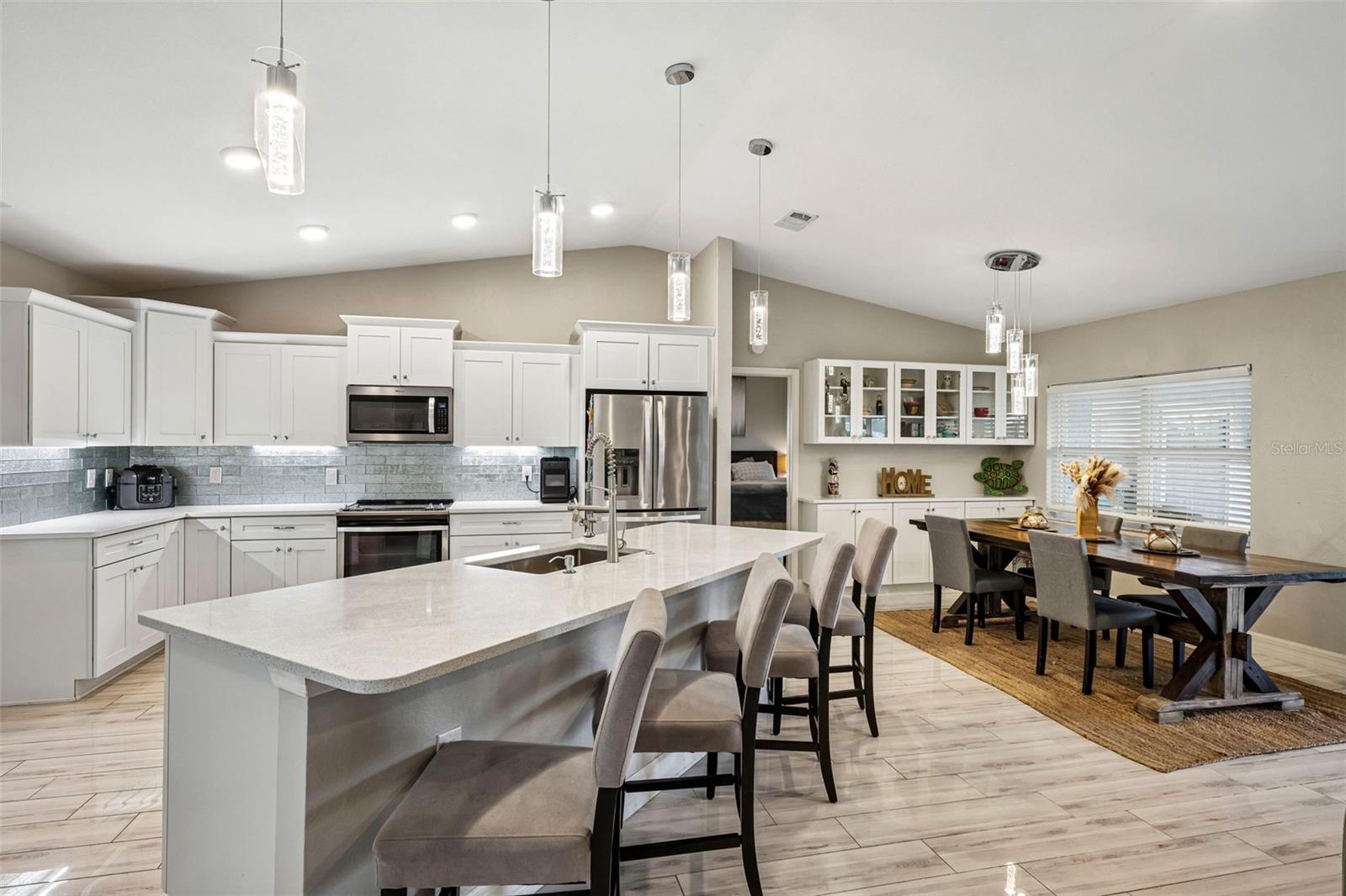 APOLLO BEACH UNIT TWO - Residential
