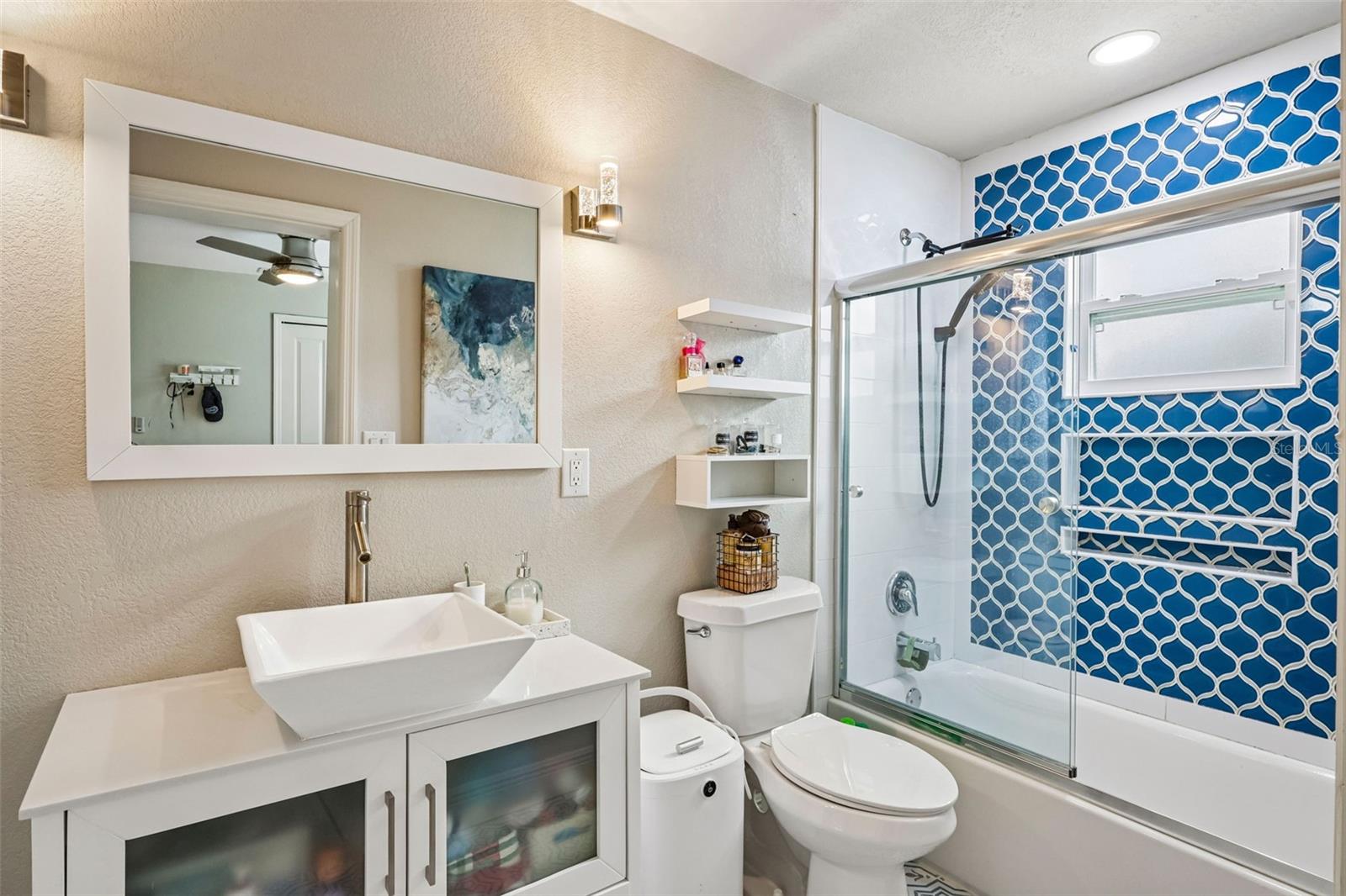 APOLLO BEACH UNIT TWO - Residential