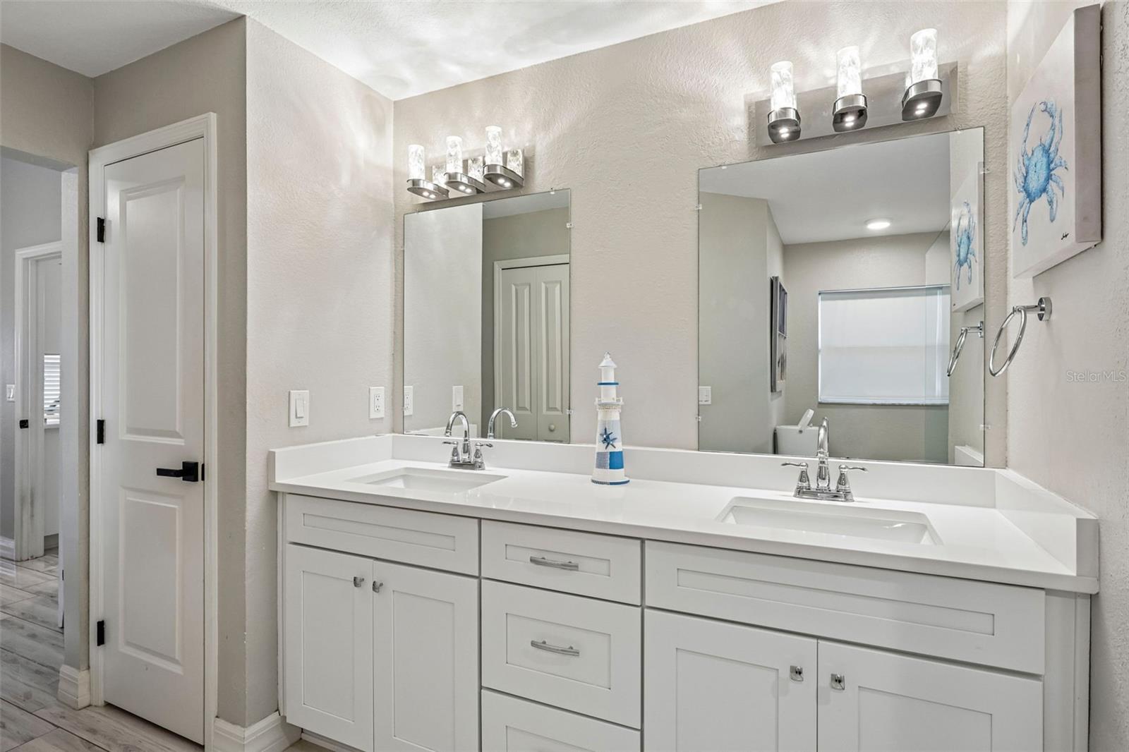 APOLLO BEACH UNIT TWO - Residential