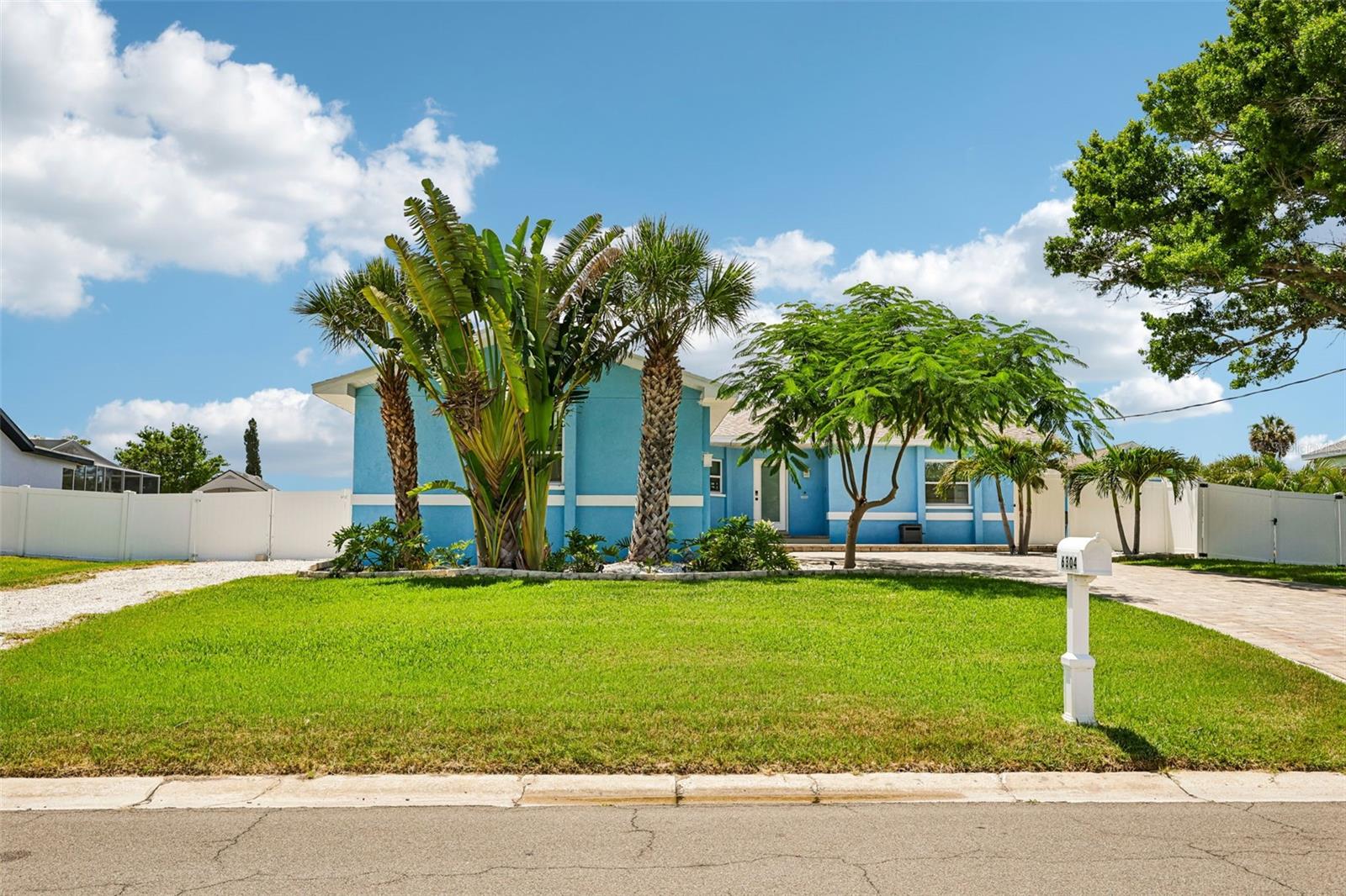 APOLLO BEACH UNIT TWO - Residential