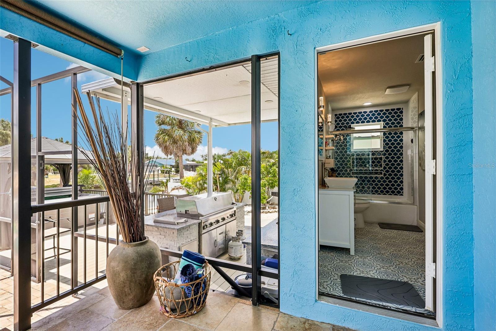 APOLLO BEACH UNIT TWO - Residential