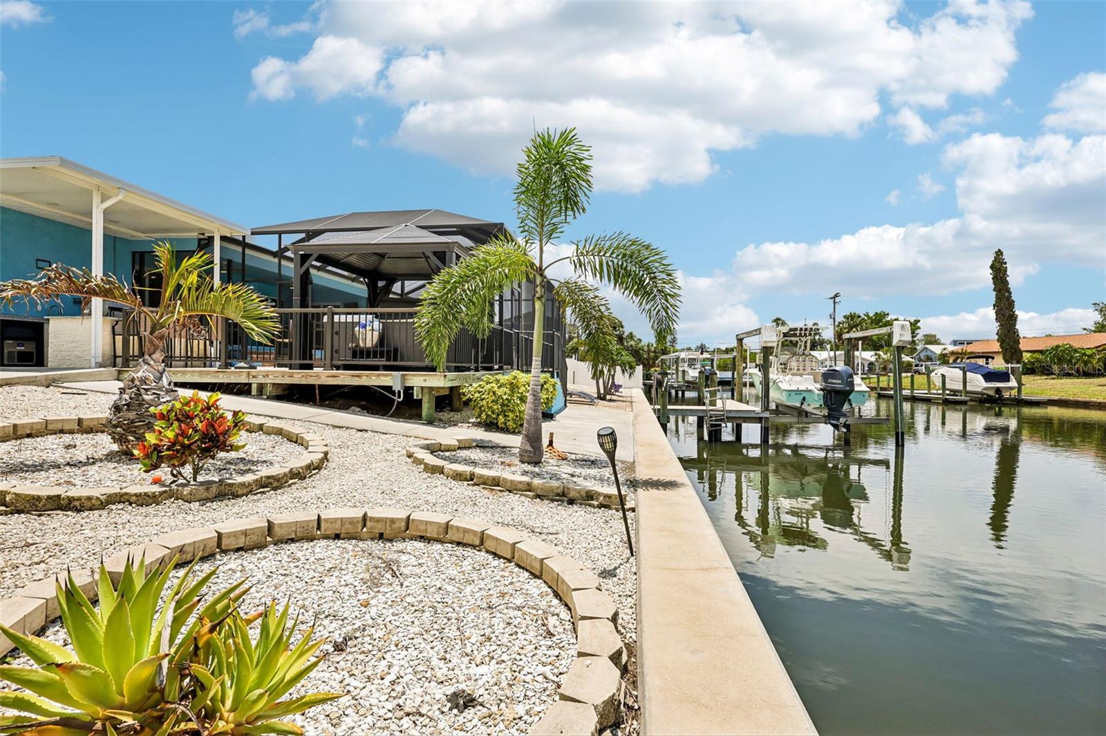 APOLLO BEACH UNIT TWO - Residential
