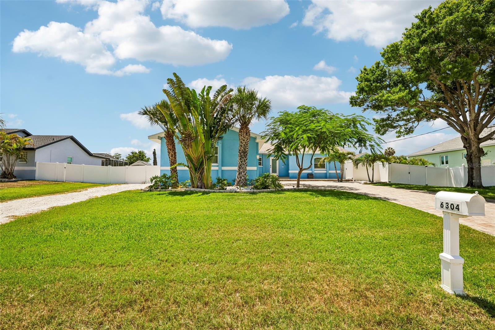 APOLLO BEACH UNIT TWO - Residential
