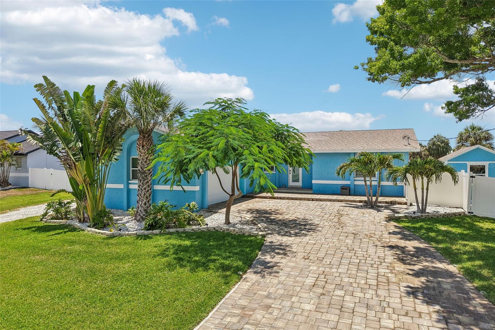 APOLLO BEACH UNIT TWO - Residential