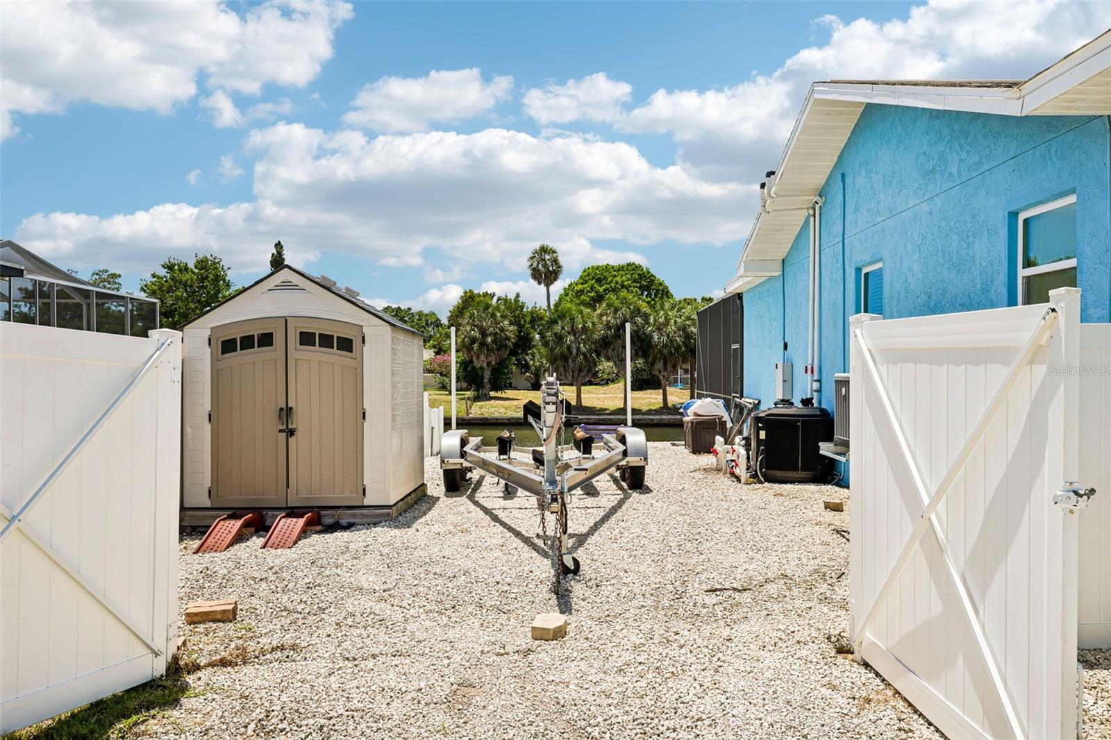 APOLLO BEACH UNIT TWO - Residential