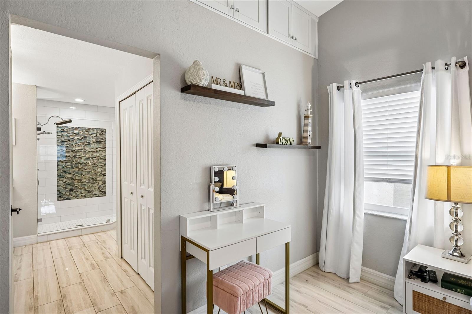 APOLLO BEACH UNIT TWO - Residential