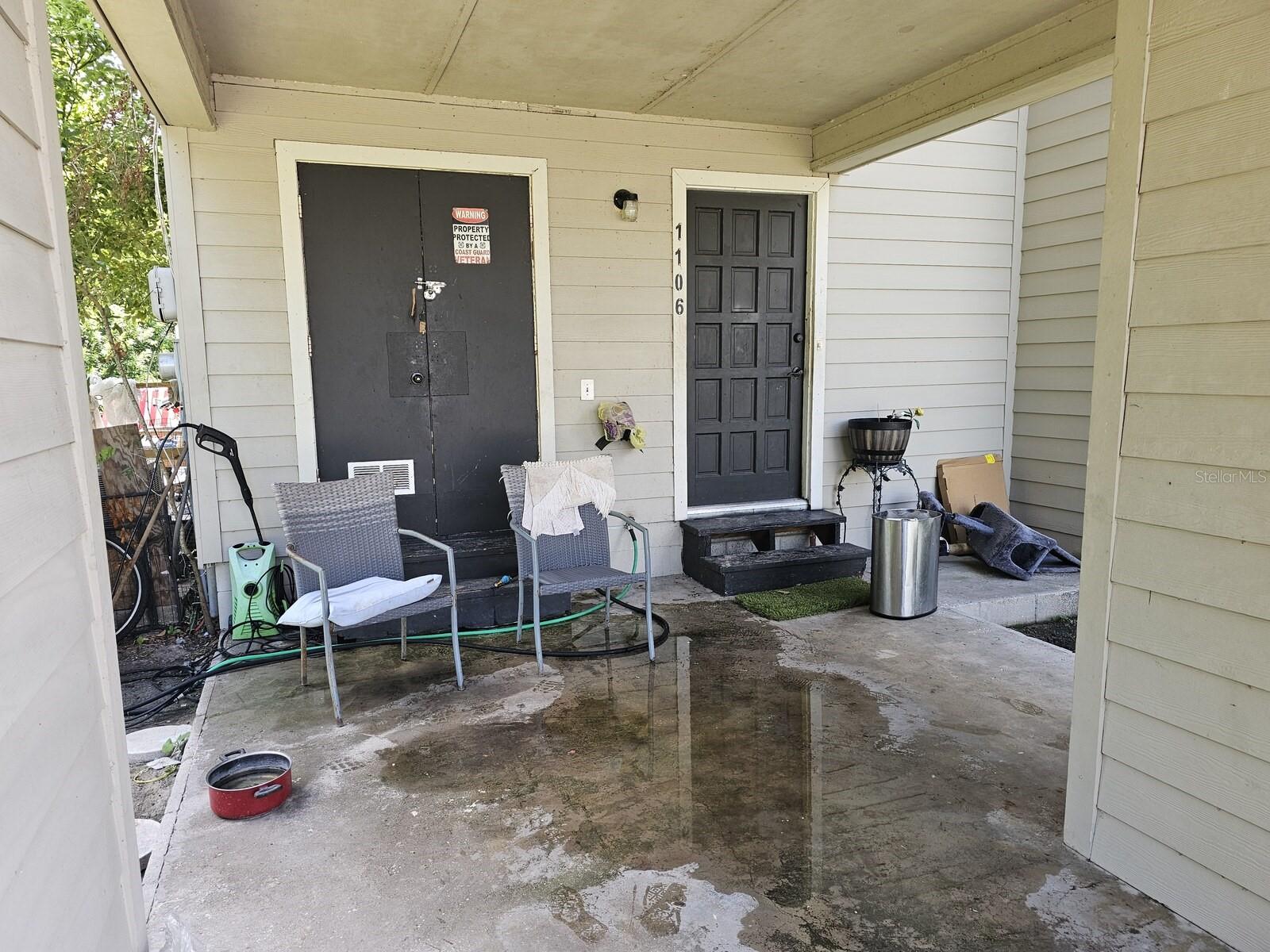 CRYSTAL LAKE ESTATES - Residential Income