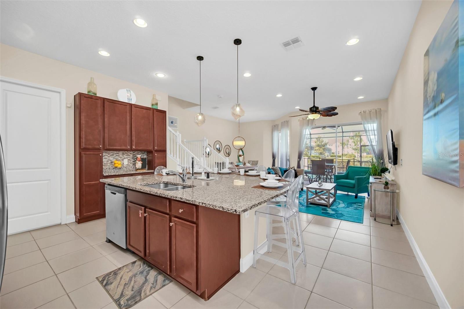 FESTIVAL PH 1 - Residential