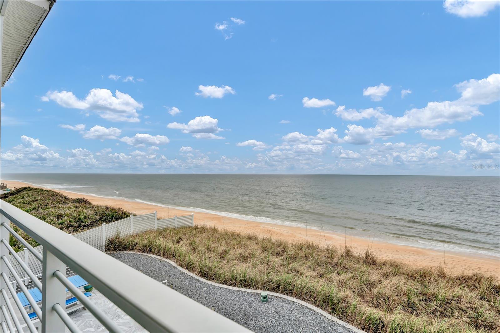 GOLDEN BEACH - Residential