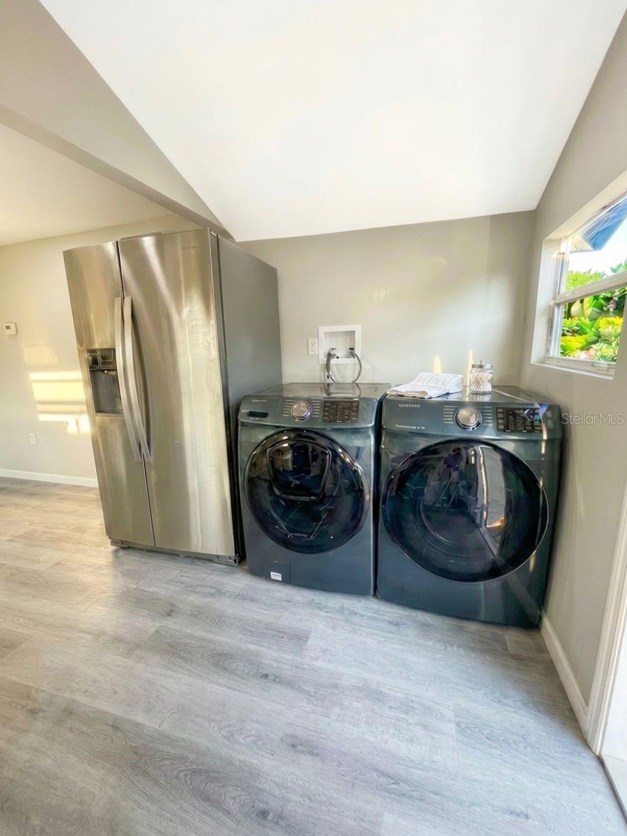 INWOOD - Residential