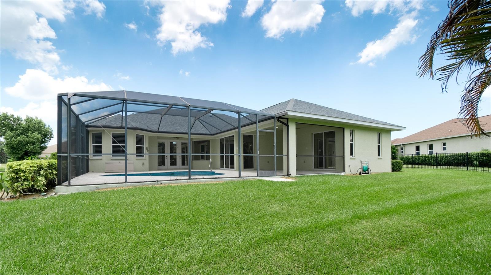 ANCIENT OAKS UNIT ONE - Residential