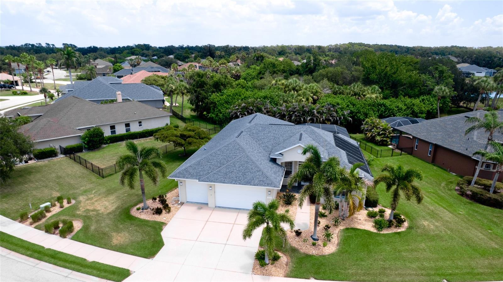 ANCIENT OAKS UNIT ONE - Residential