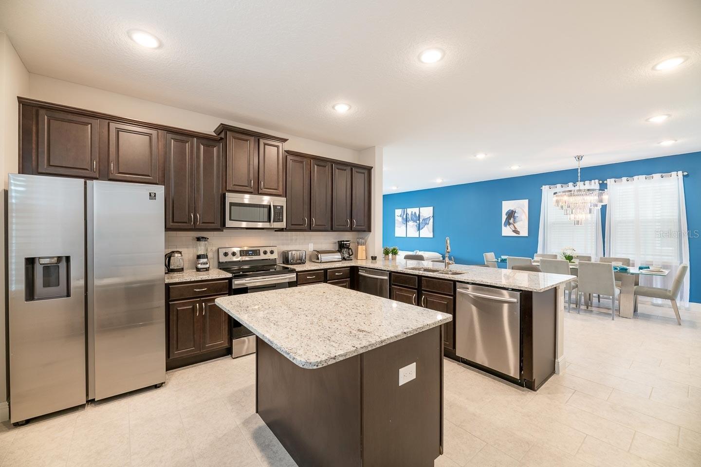 REUNION WEST PH 4 - Residential