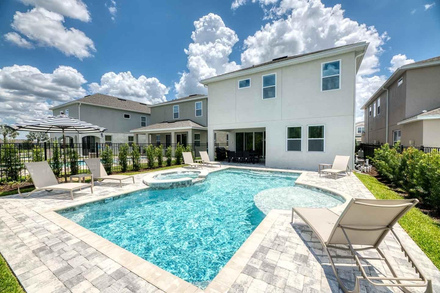 REUNION WEST PH 4 - Residential