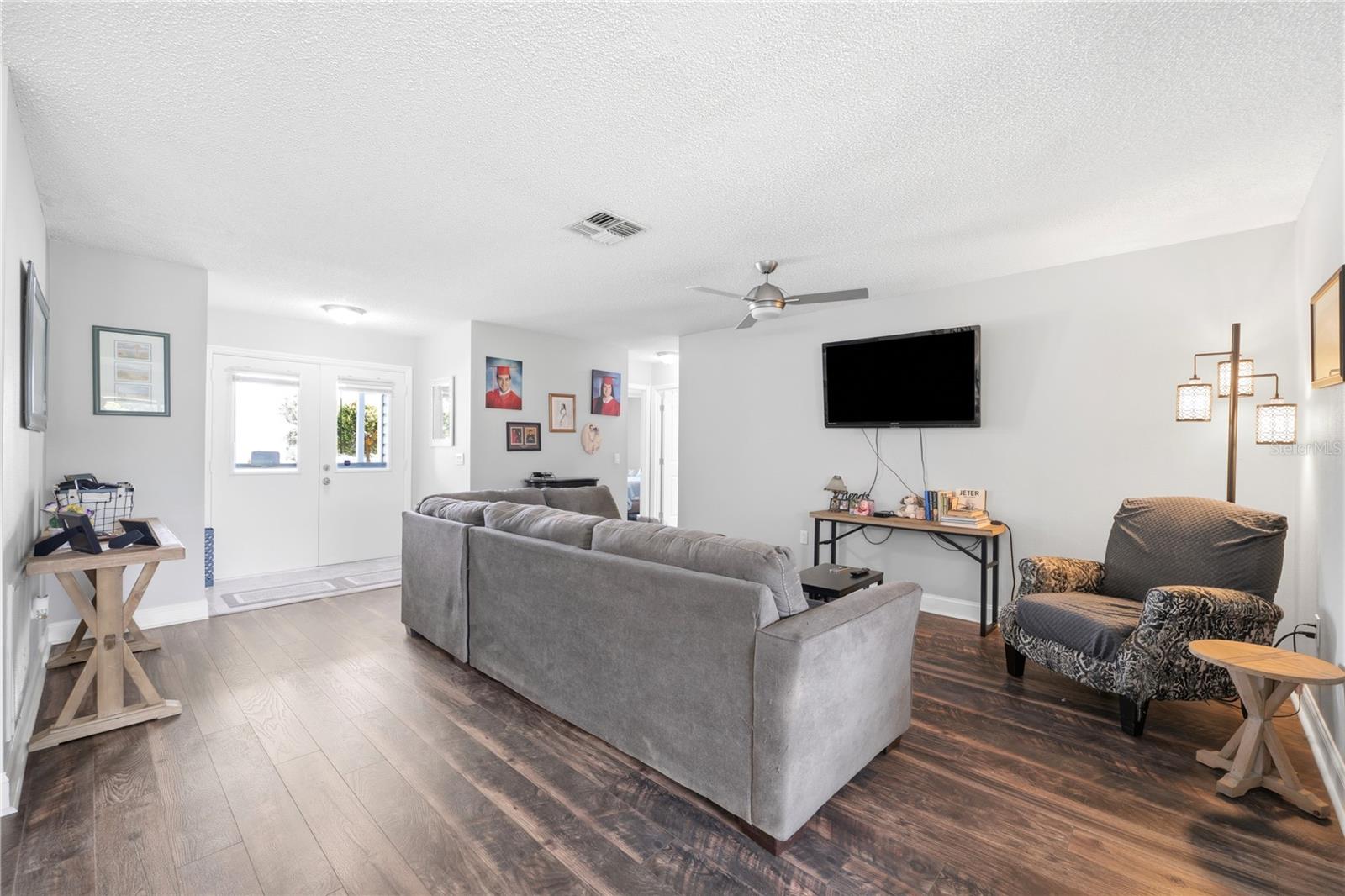 HERITAGE LAKE - Residential