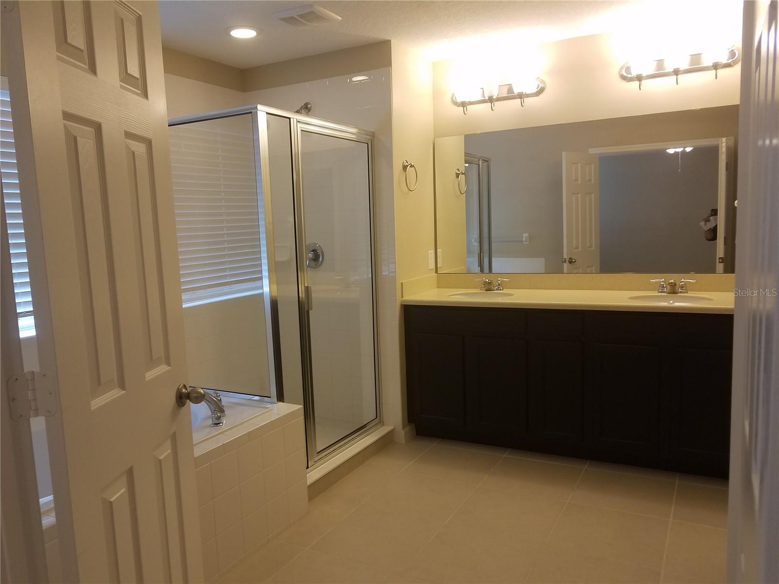 WINDERMERE TRAILS - Residential Lease