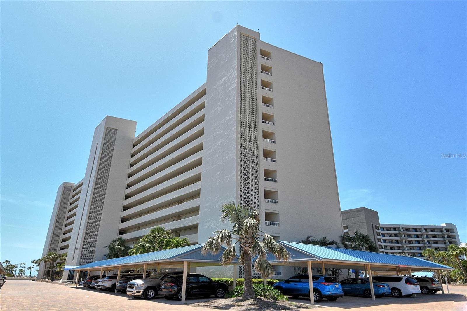 SARASOTA SURF & RACQUET - Residential