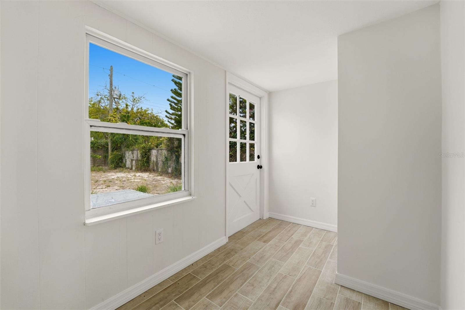 CORTEZ GARDENS FIRST SEC - Residential