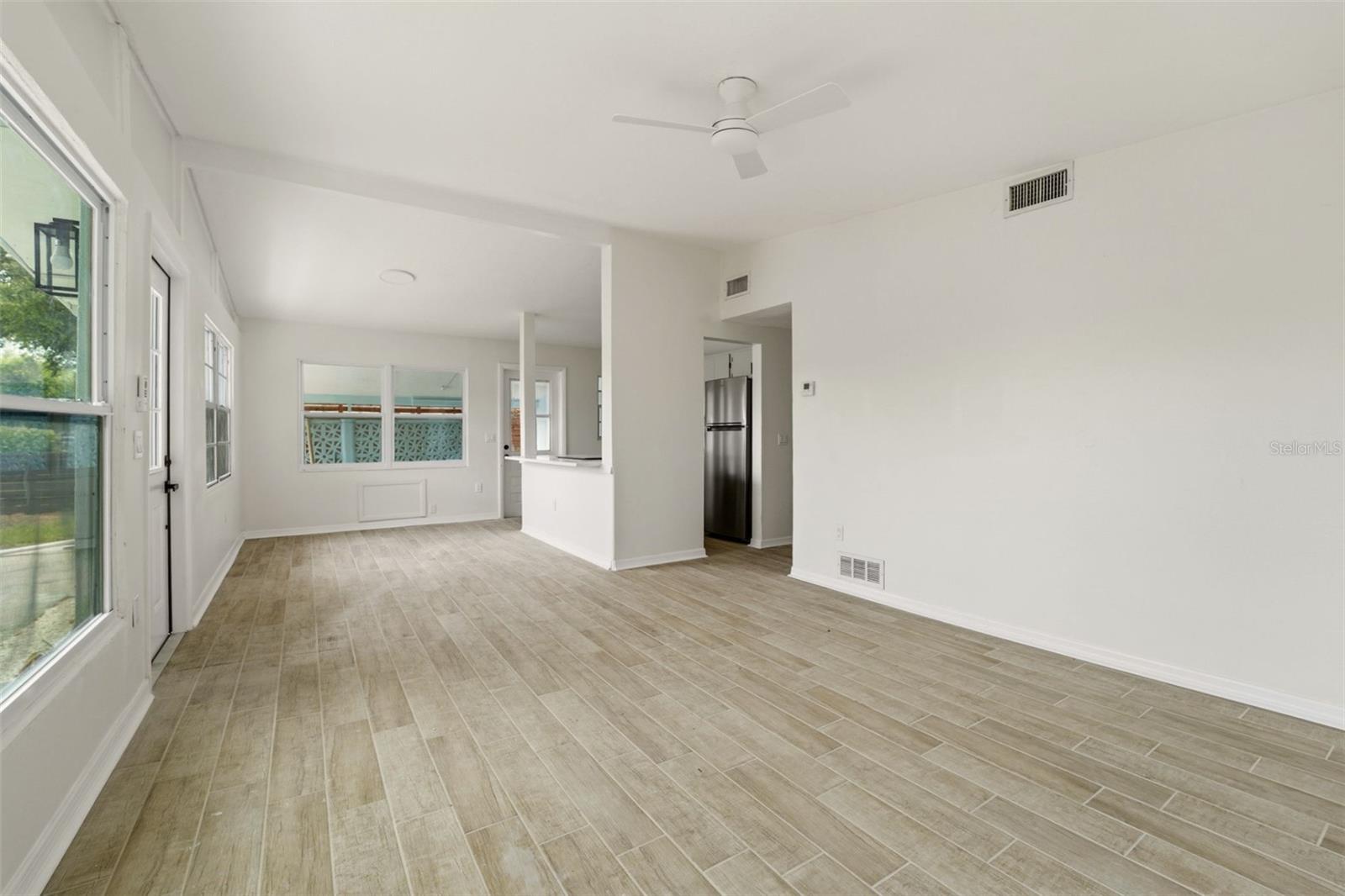 CORTEZ GARDENS FIRST SEC - Residential