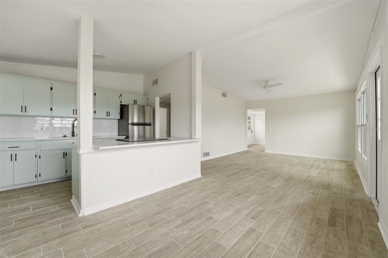 CORTEZ GARDENS FIRST SEC - Residential