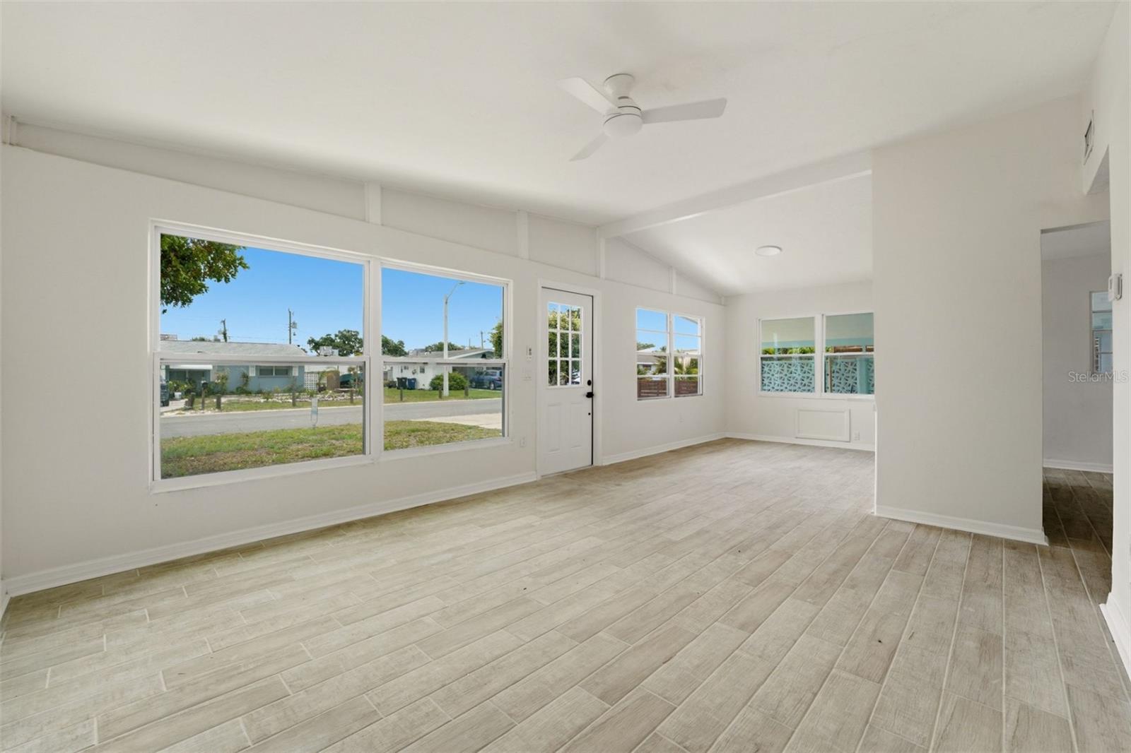 CORTEZ GARDENS FIRST SEC - Residential