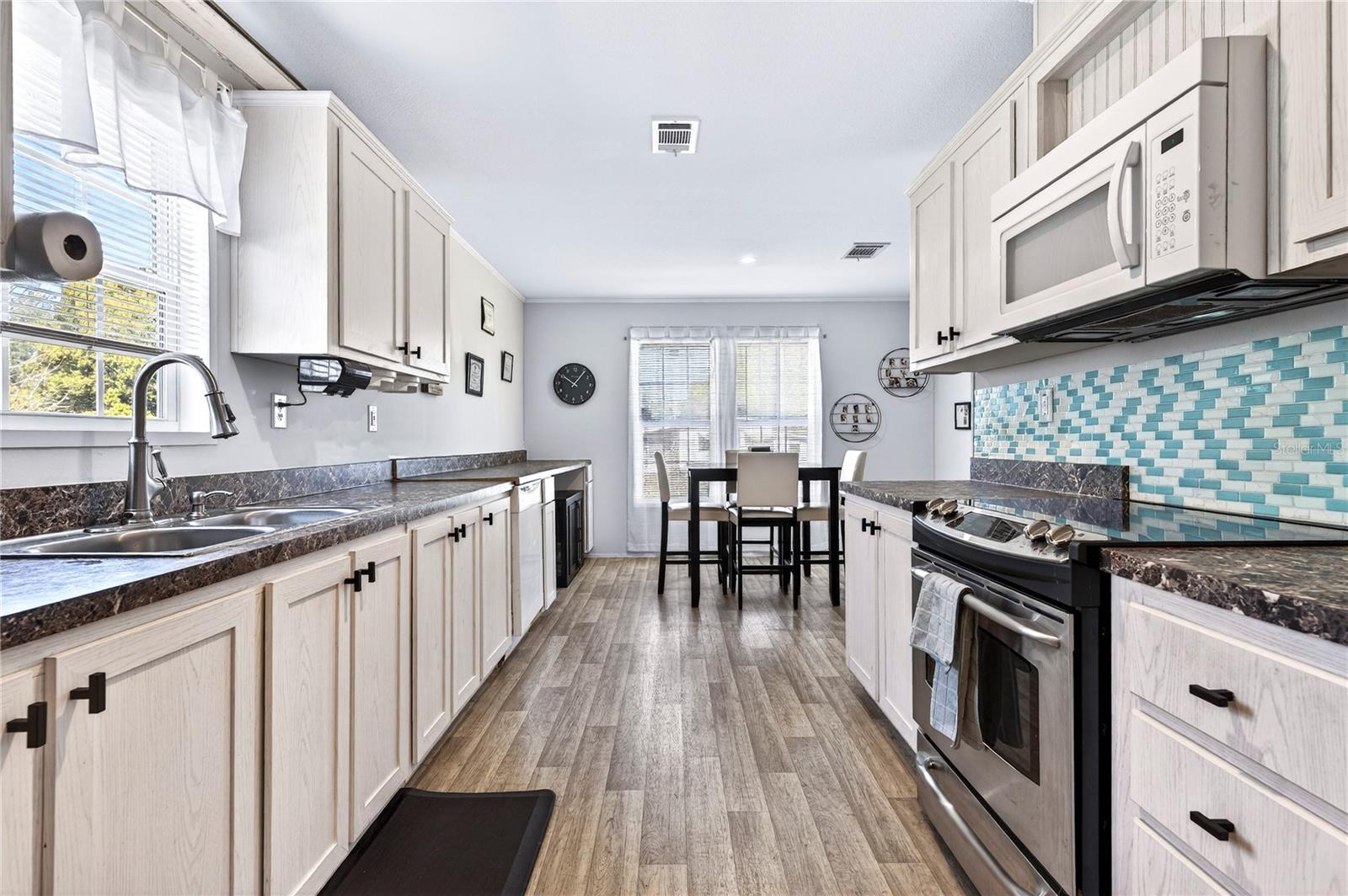 ALLANDALE - Residential