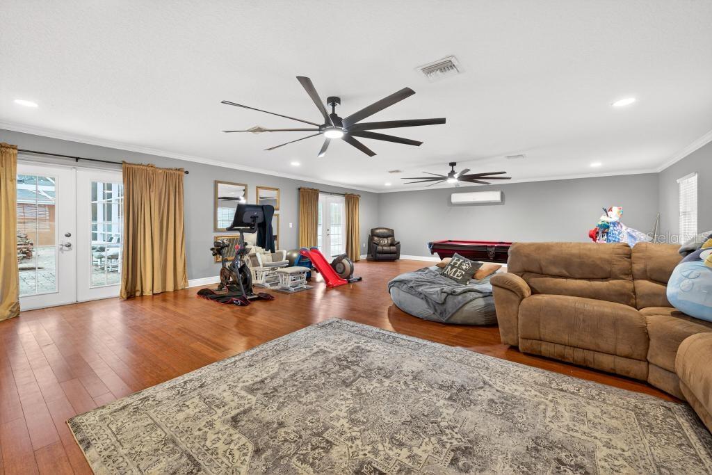 HILL BLKS 90 & 91 LAKE HELEN - Residential
