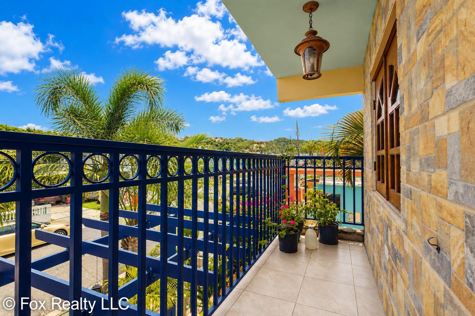 VISTA AZUL - Residential