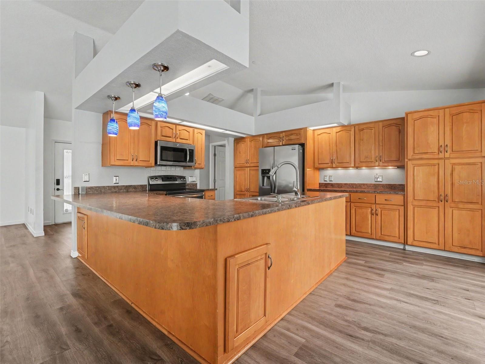 ENGLELAKE SUB - Residential