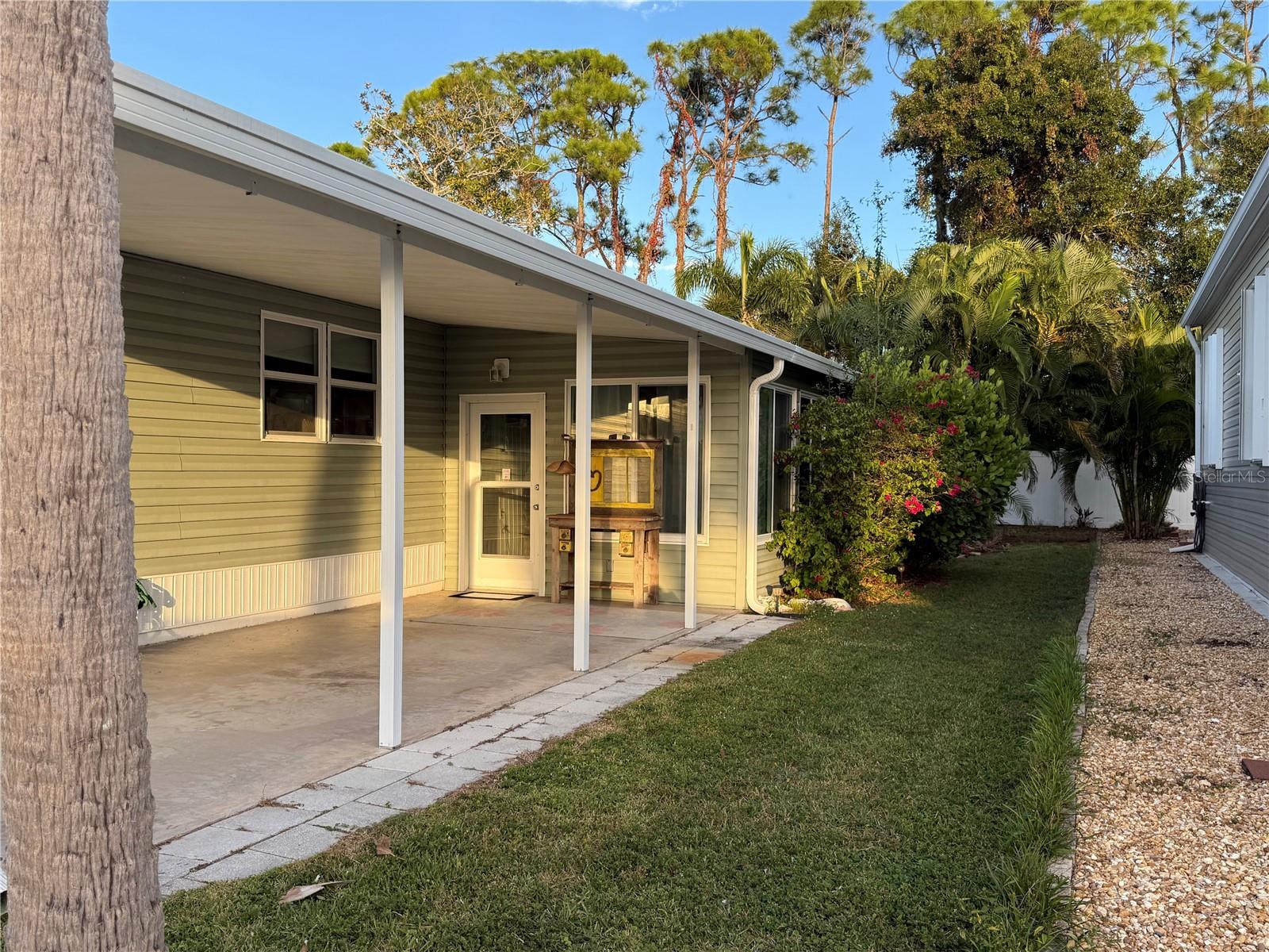 JAPANESE GARDENS MHP - Residential