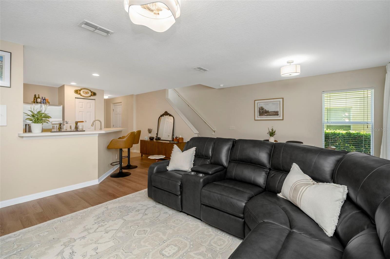 WEDGEWOOD TWNHMS - Residential Lease