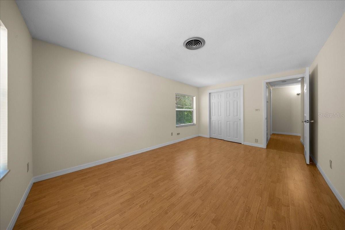UNR - Residential