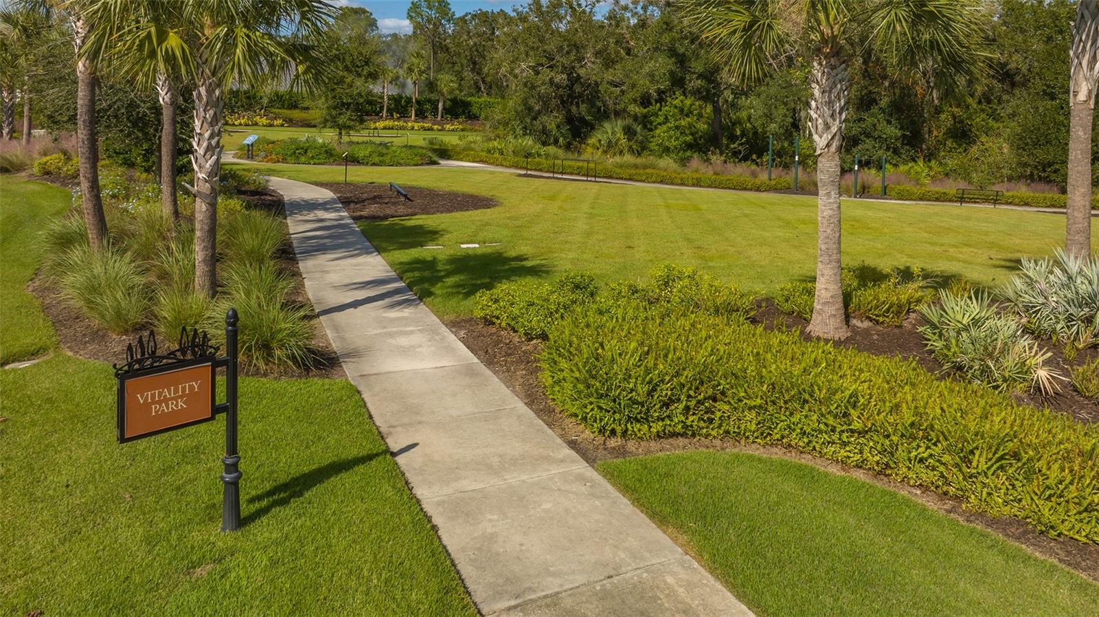 AZARIO ESPLANADE PH V - Residential