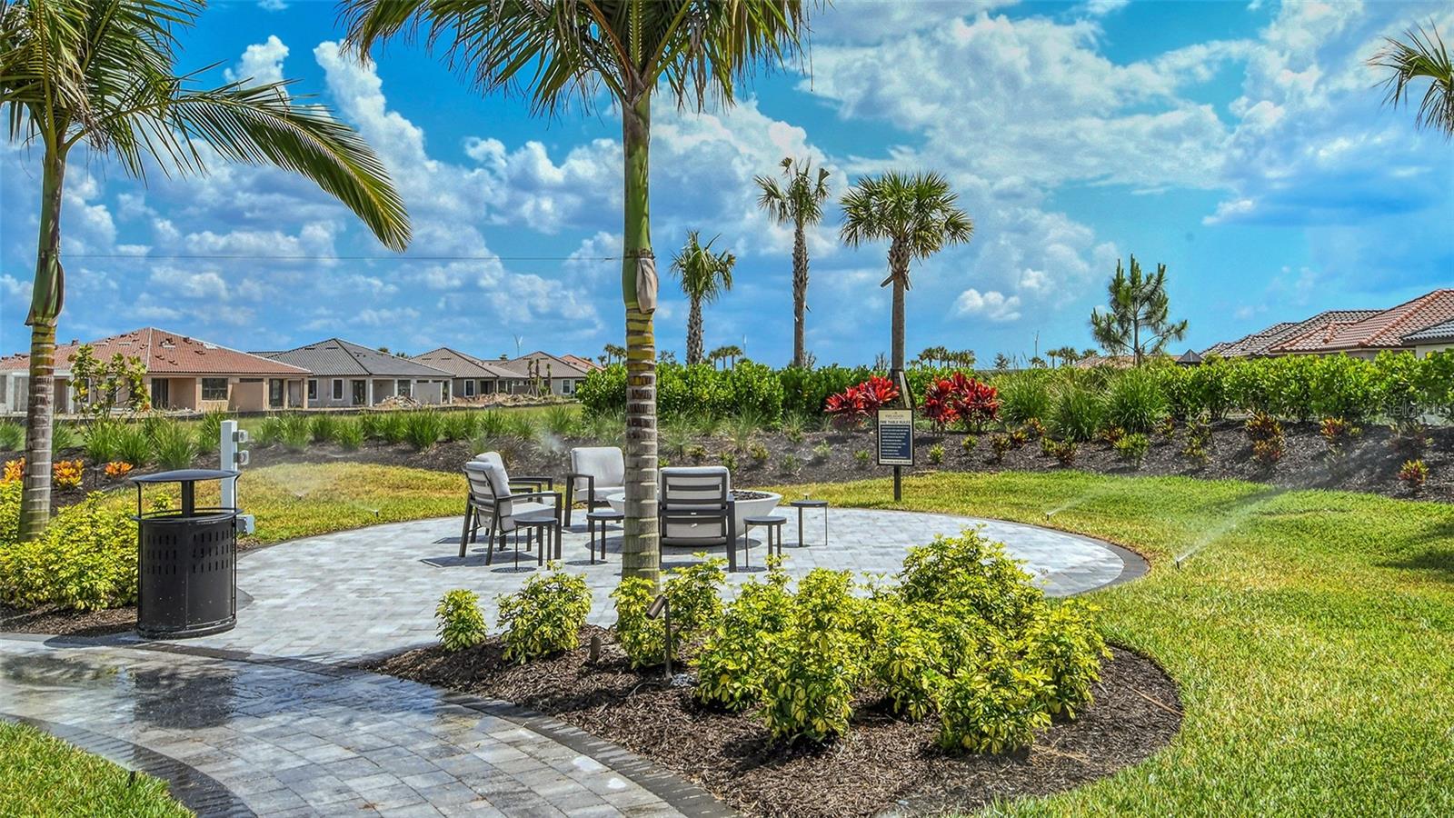 AZARIO ESPLANADE PH V - Residential