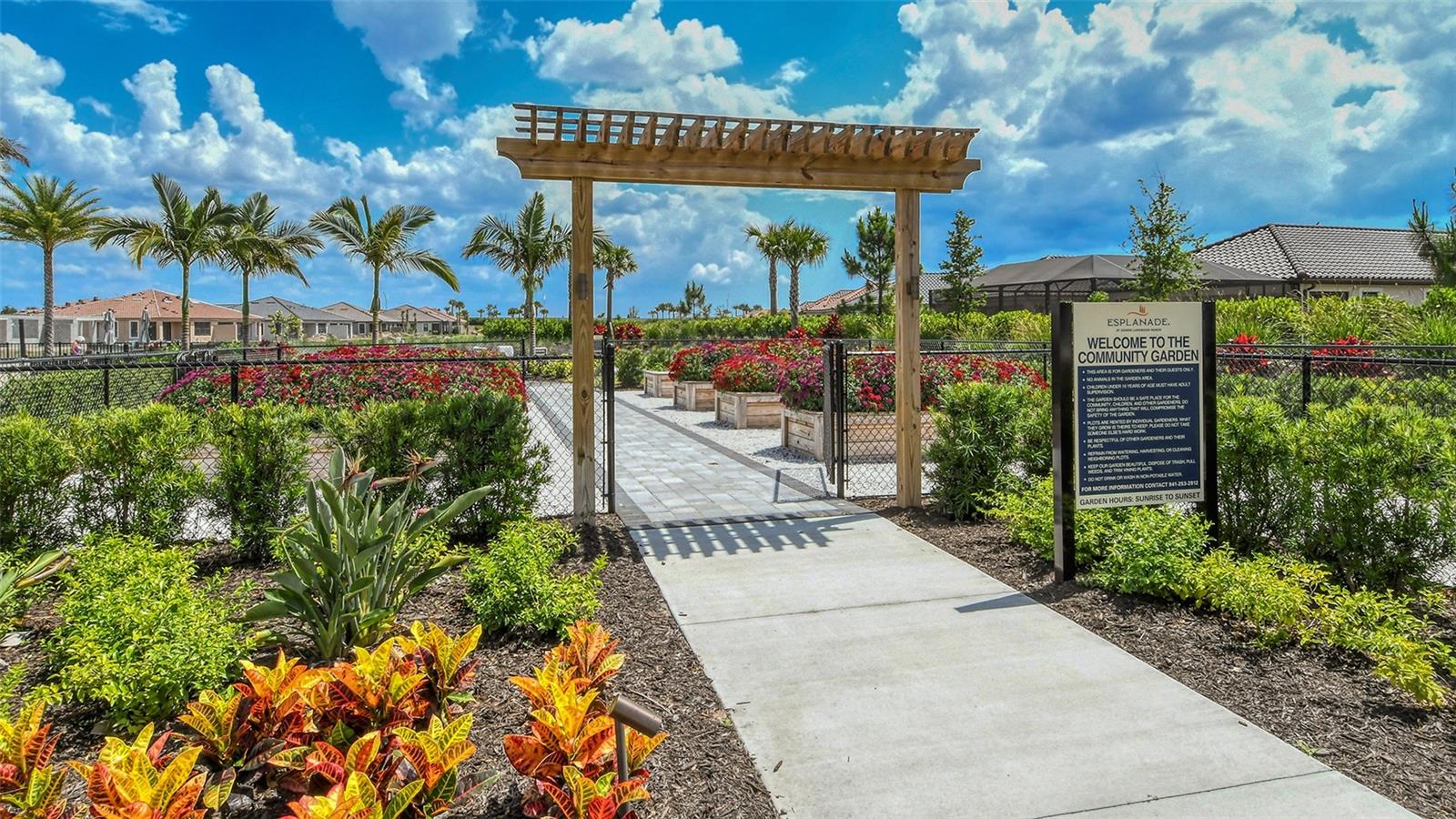 AZARIO ESPLANADE PH V - Residential