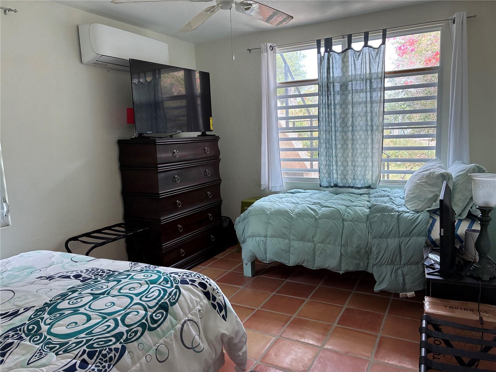 BRAVOS DE BOSTON - Residential