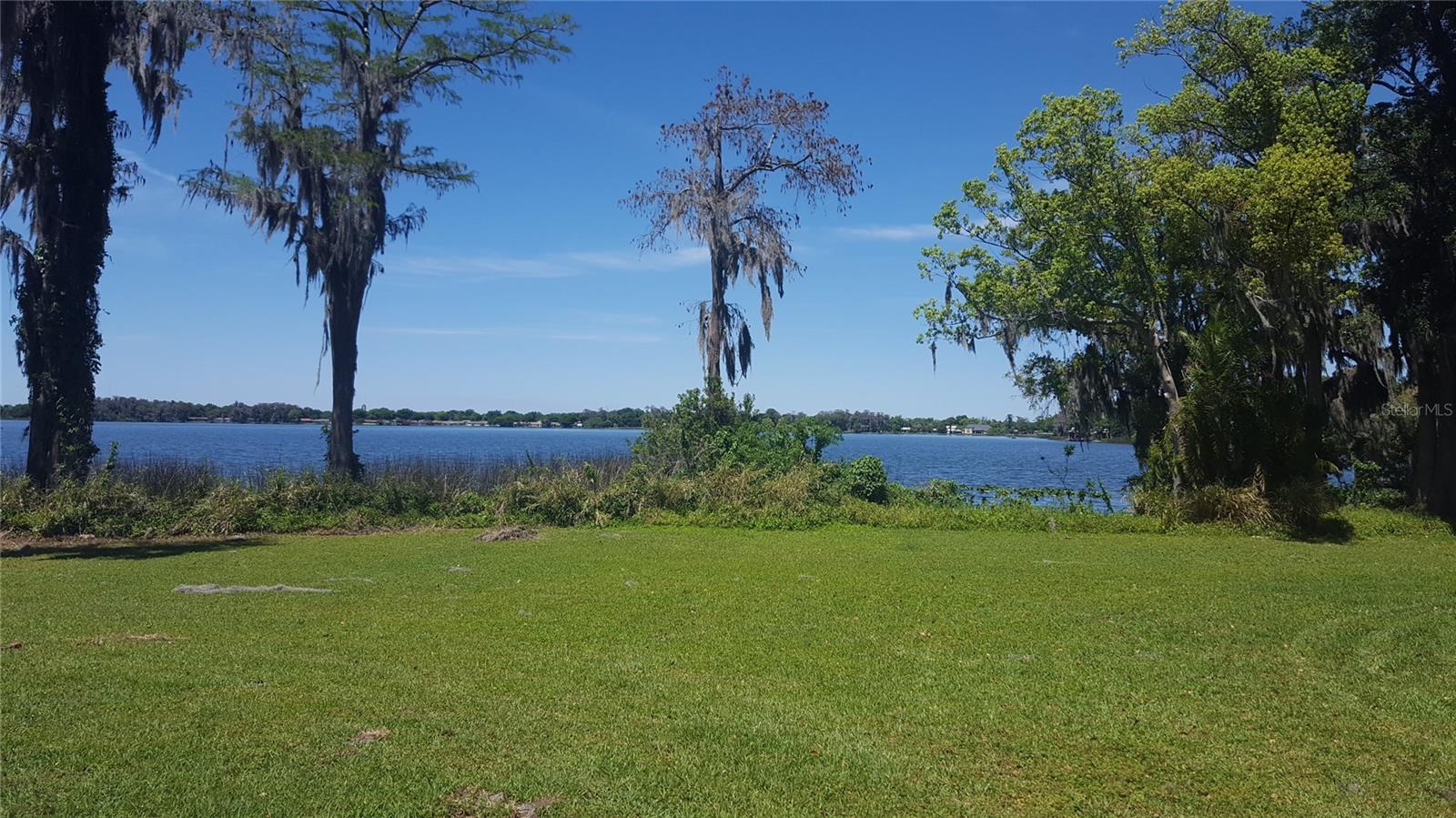 LAKEVIEW GARDENS - Land