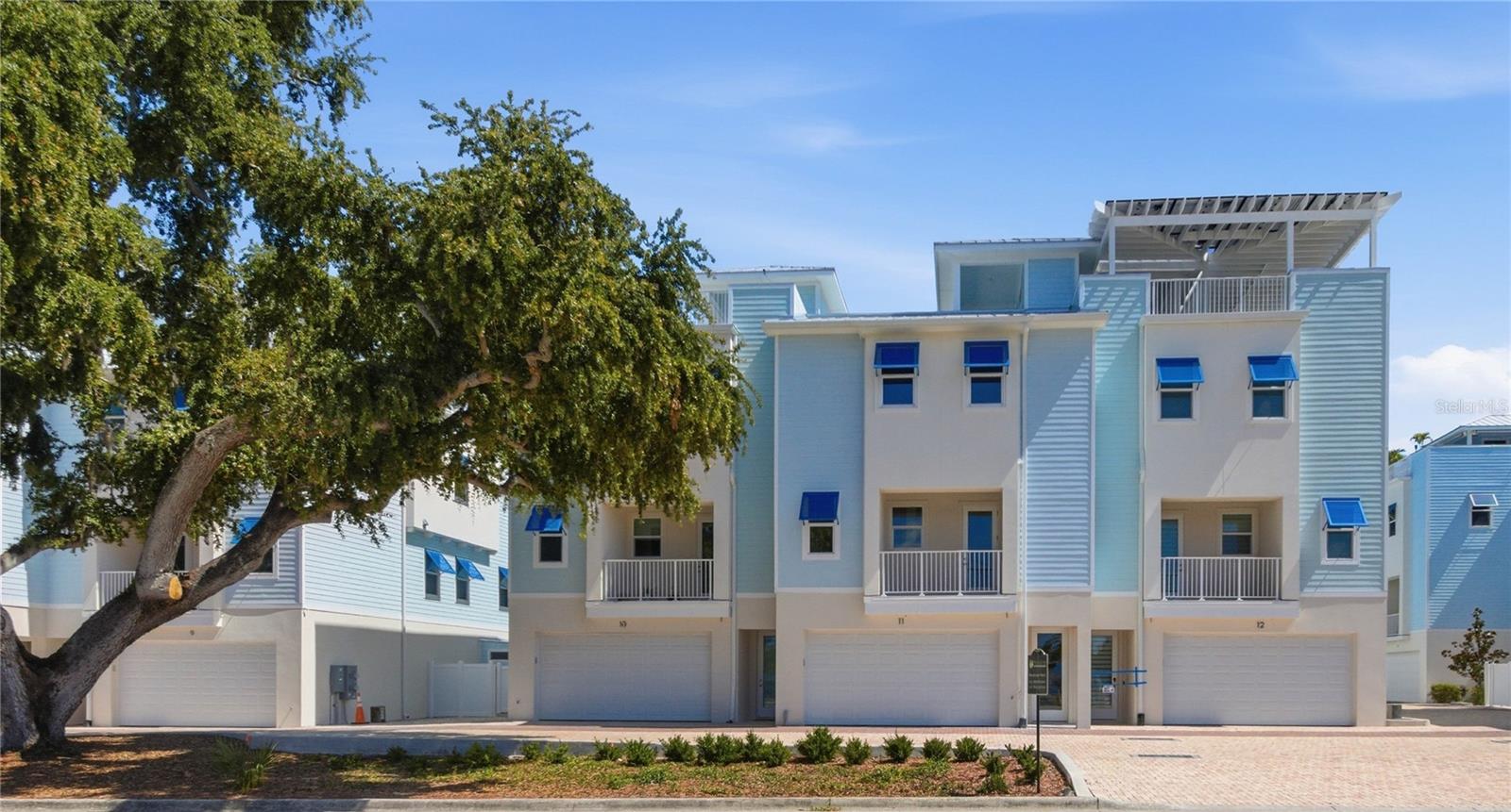 MIRA VISTA TWNHMS PH II - Residential