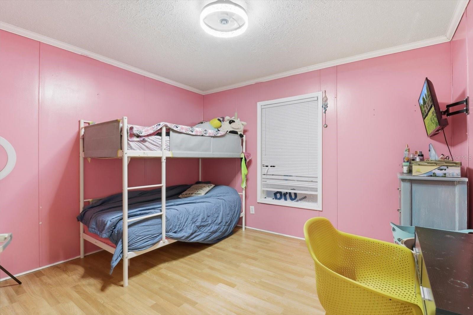 CRYSTAL MANOR UNIT 01 - Residential