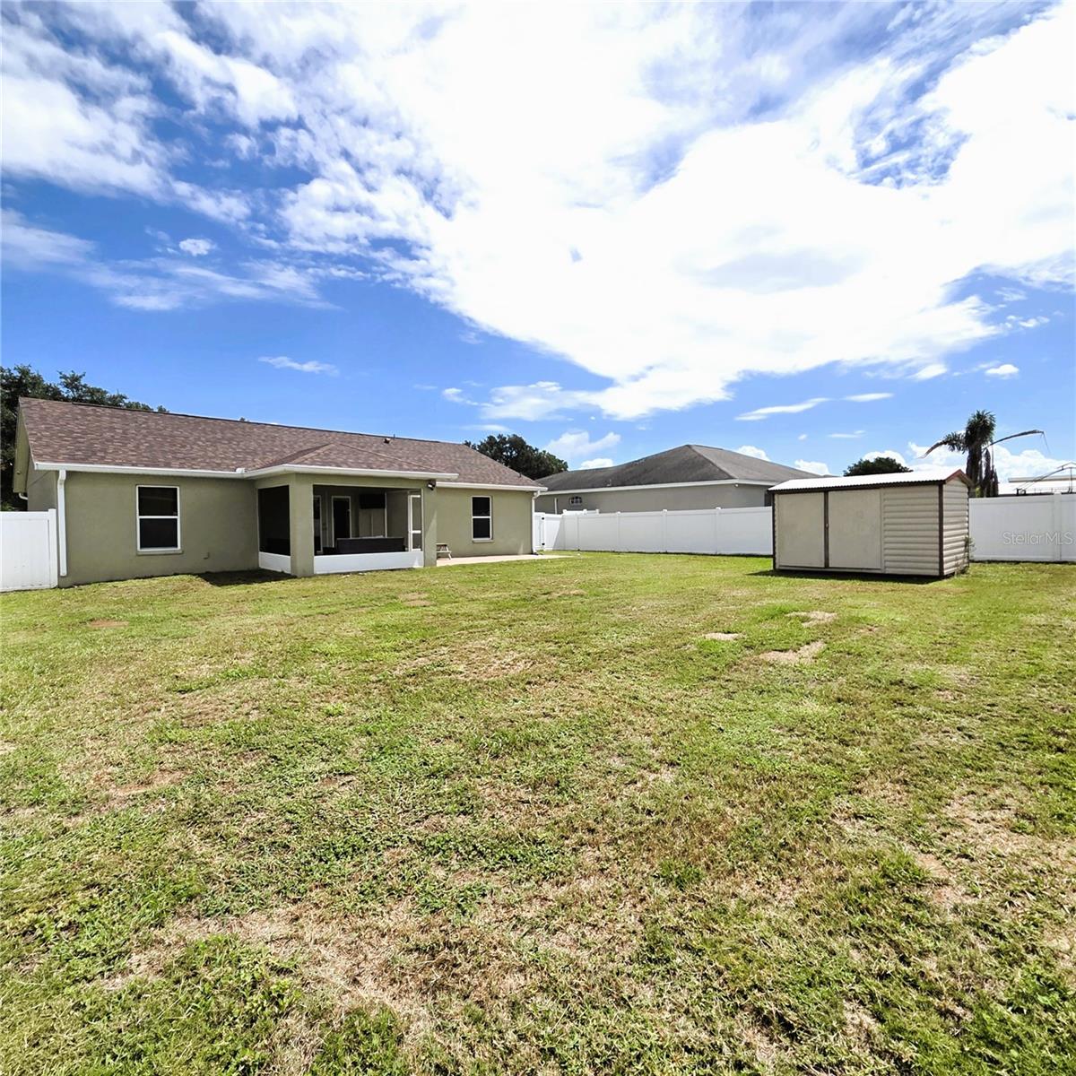 WIND MEADOWS - Residential