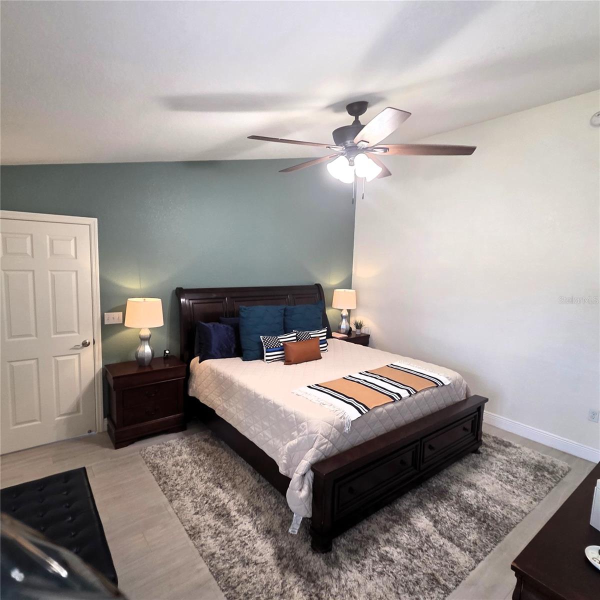 WIND MEADOWS - Residential