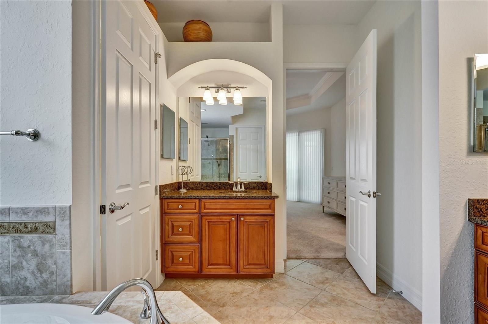 RIVER STRAND GOLF & COUNTRY CLUB - Residential