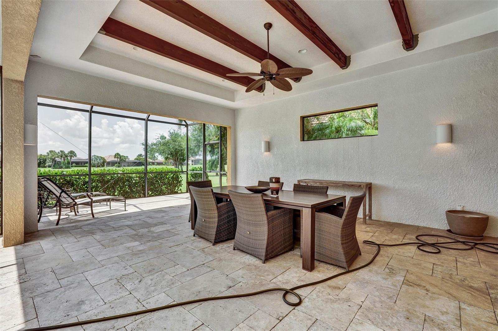 RIVER STRAND GOLF & COUNTRY CLUB - Residential