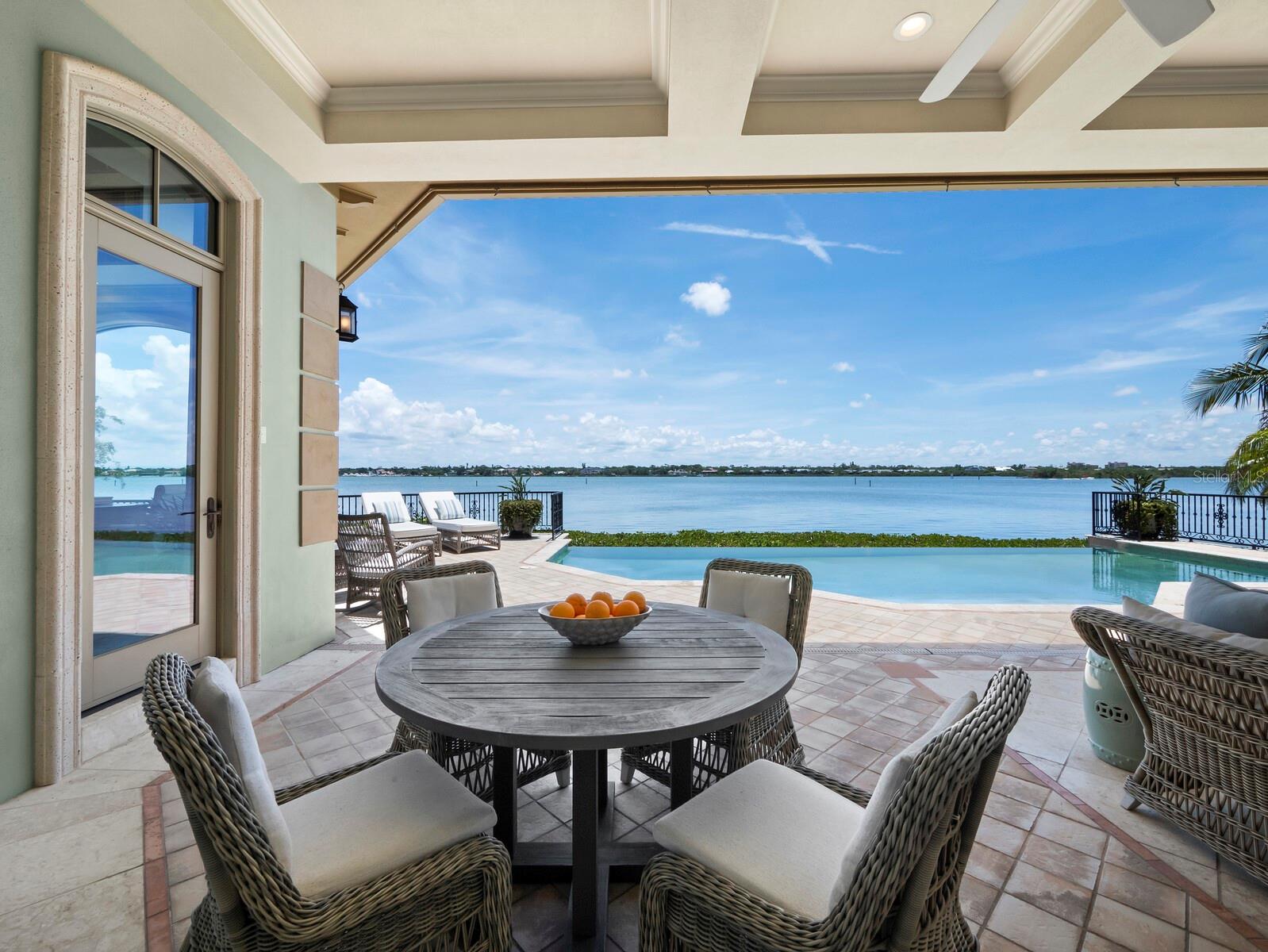 HIDDEN HARBOR - Residential
